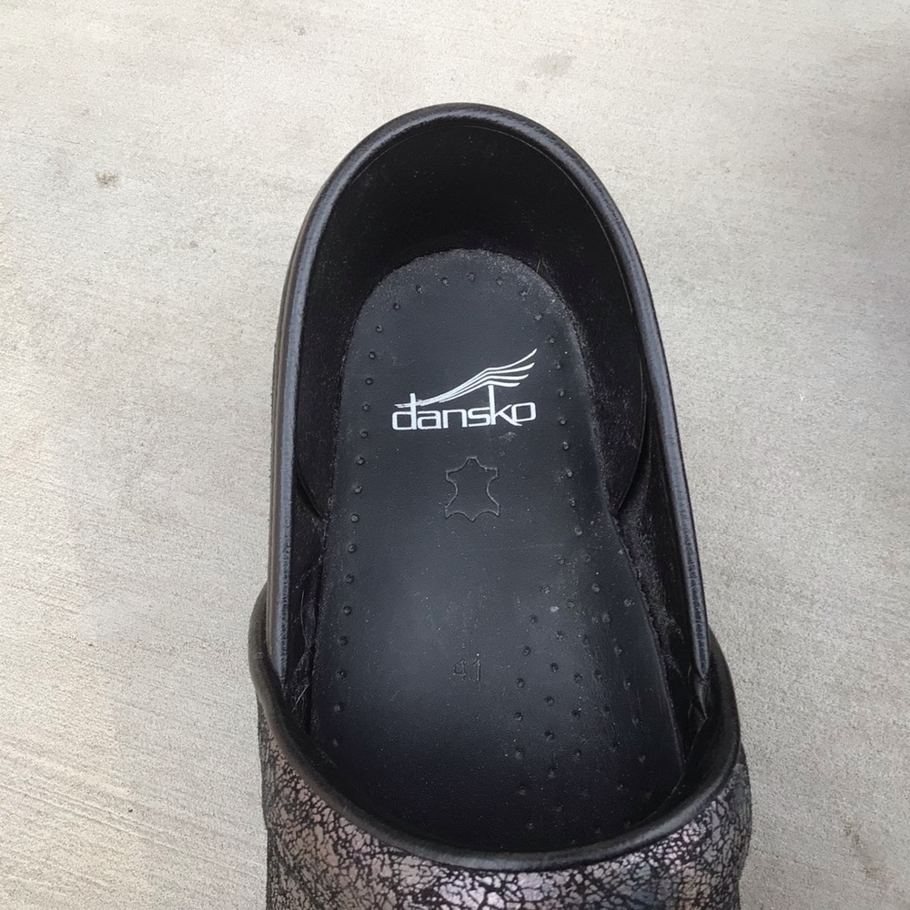 Womens Dansko XP clogs size 41 (10 1/2). Black/silver - Picture 5 of 8